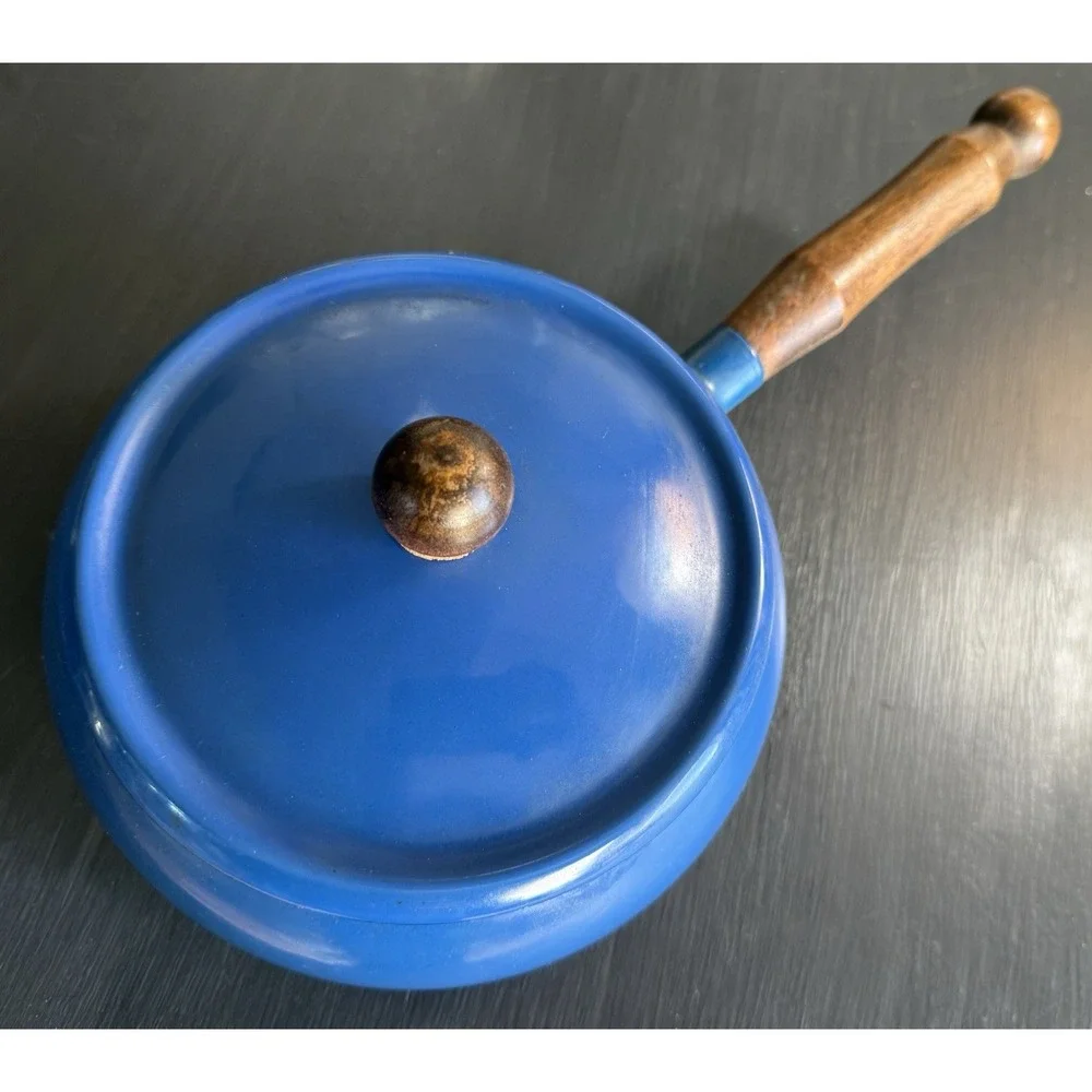 VTG Blue Enamel Saucepan Fondue‎ Pot Mid Century Modern Wood Handle Cottage Core